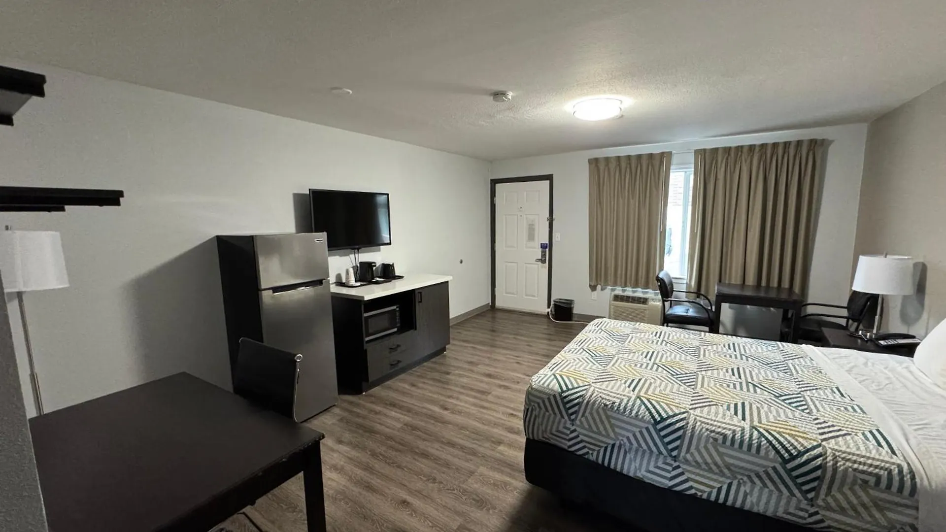 Studio 6 Suites Vancouver Wa Waterfront United States