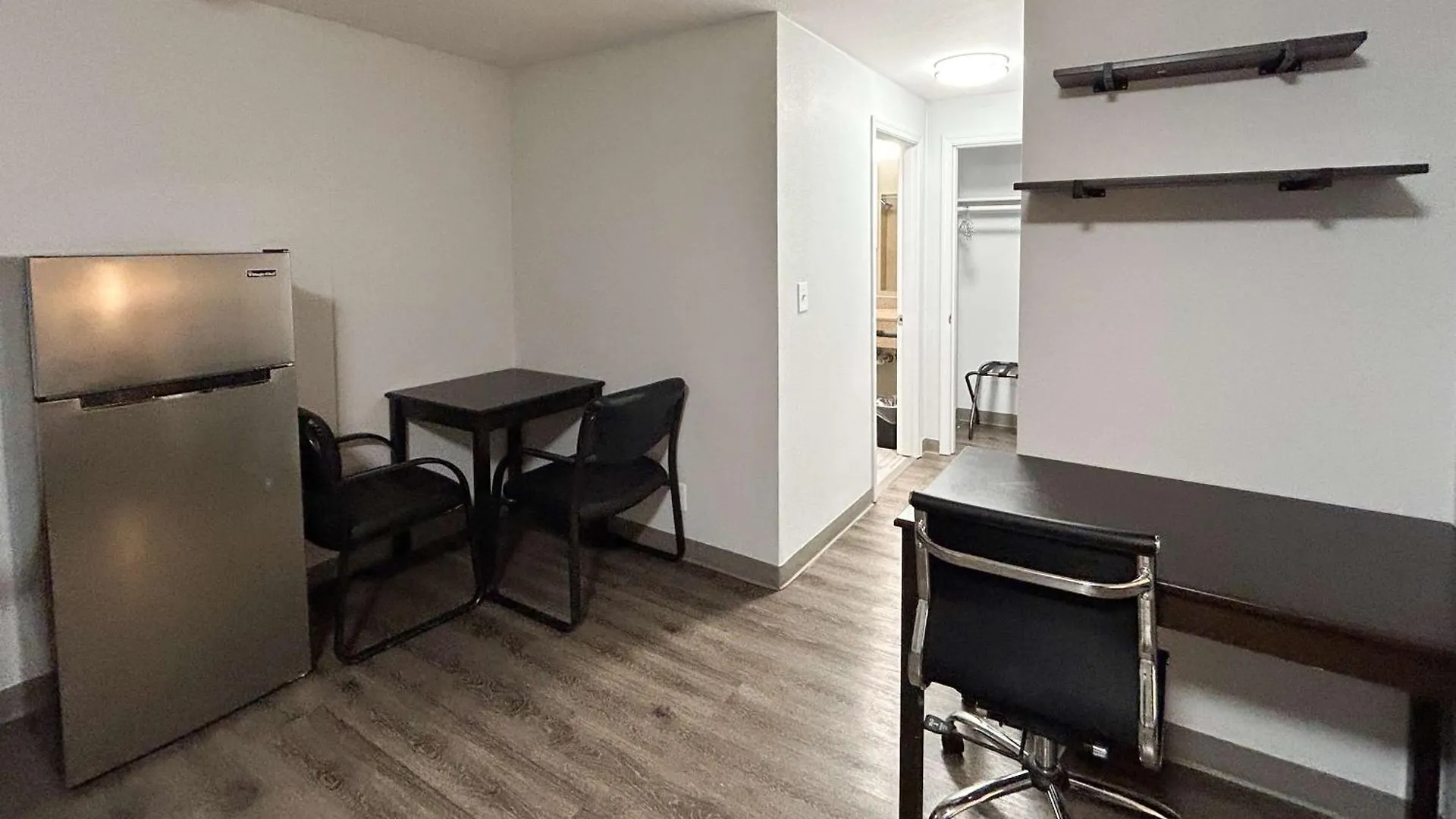 Lodge Studio 6 Suites Vancouver Wa Waterfront United States