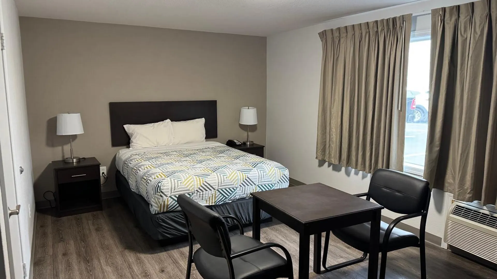 Studio 6 Suites Vancouver Wa Waterfront